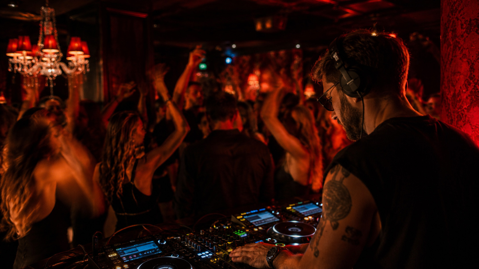 Closing Party with DJs